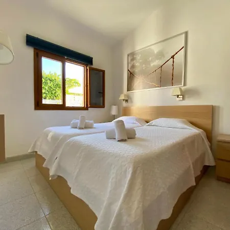 Apartment Casita Blanca Near Yumbo Playa del Ingles (Gran Canaria)